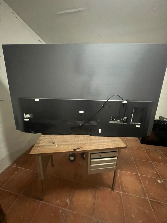 Televisor LG 77 Roto PIEZAS