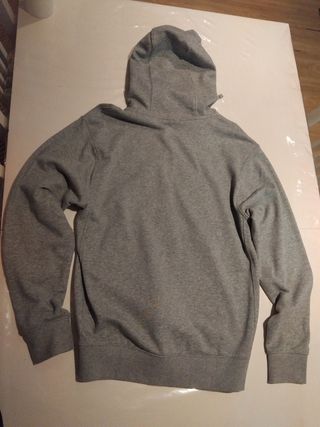 Chaqueta Nike Gris con Cremallera Nueva  