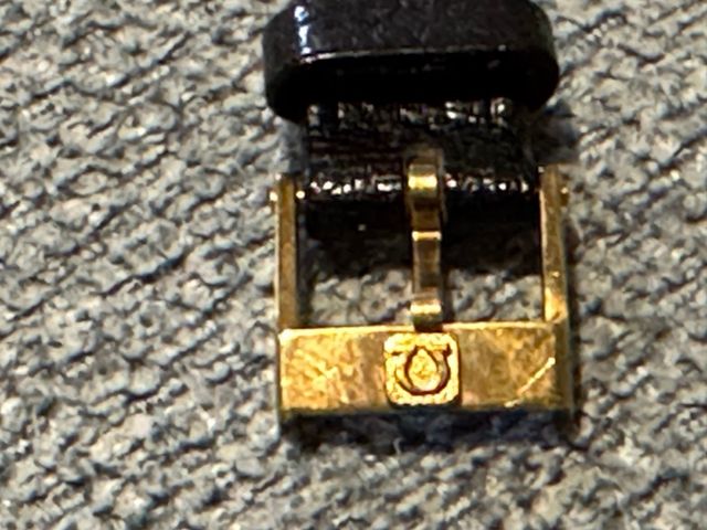 2 Relojes Edox Oro Negro