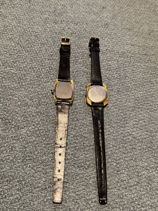 2 Relojes Edox Oro Negro