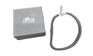 otros complementos hombre lotus cadena