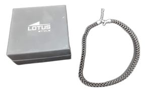 otros complementos hombre lotus cadena