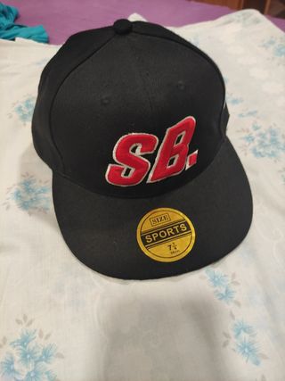 Gorra SB Negra y Roja