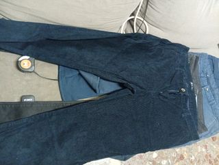 4 Pantalones Azules