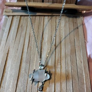Collar Nube Rayo y Gota Plata