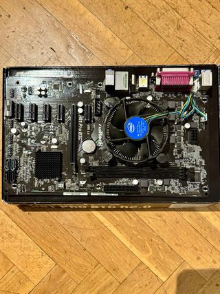 Placa Base ASRock H81 PRO BTC R2.0