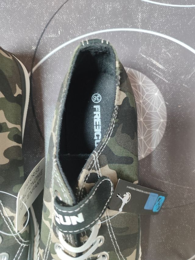 Zapatillas Freegun camuflaje talla 35-36
