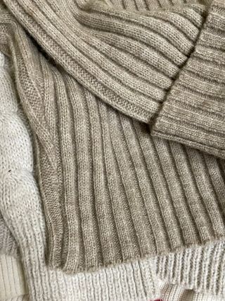 Lote 4 jerséis beige T. S/M
