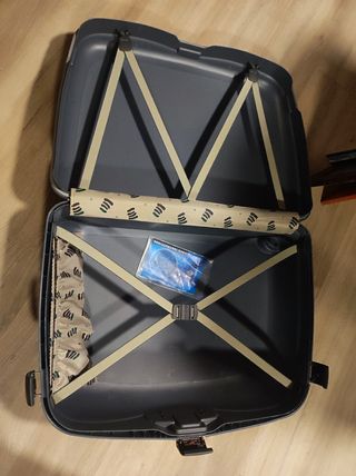 
Conjunto 3 maletas rígidas Samsonite