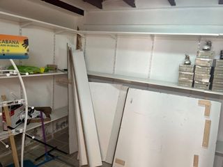 Scaffali da magazzino in legno
