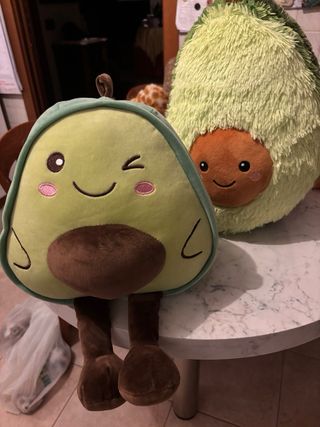 2 peluche avocado