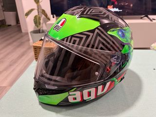 Casco Agv Talla XL Diseño Reptil