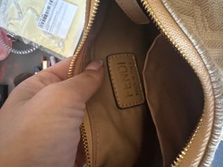 Borsa Fendi beige e marrone con frange