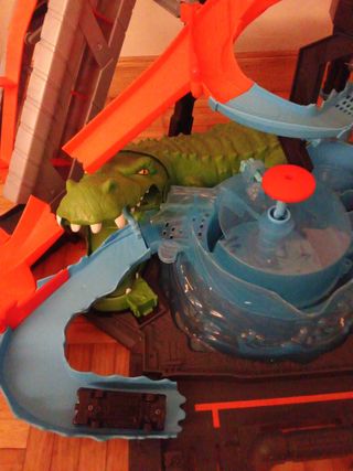 Circuito Hot Wheels Gator Carwash