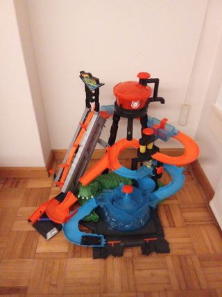 Circuito Hot Wheels Gator Carwash