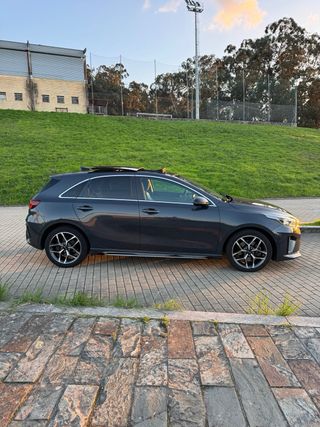 KIA Ceed GT LINE GARATIA 3 años