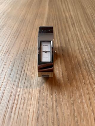 Reloj Fossil Plateado y Blanco