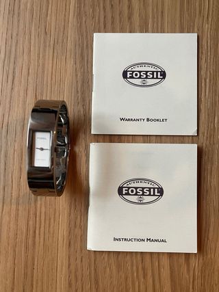 Reloj Fossil Plateado y Blanco