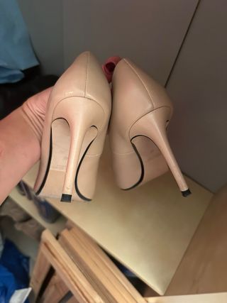 Tacones Zara punta rosa
