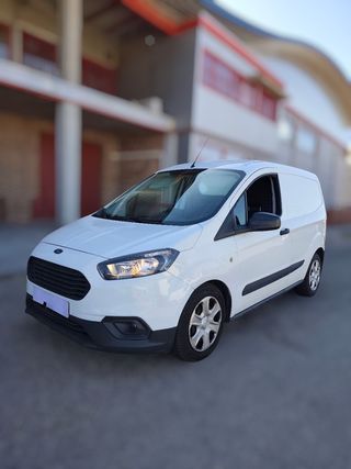 Ford Transit Courier 2021