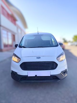 Ford Transit Courier 2021