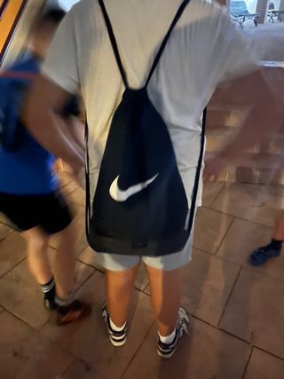 Mochila Nike con cordones