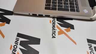 Portátil Toshiba i5 16GB RAM SSD