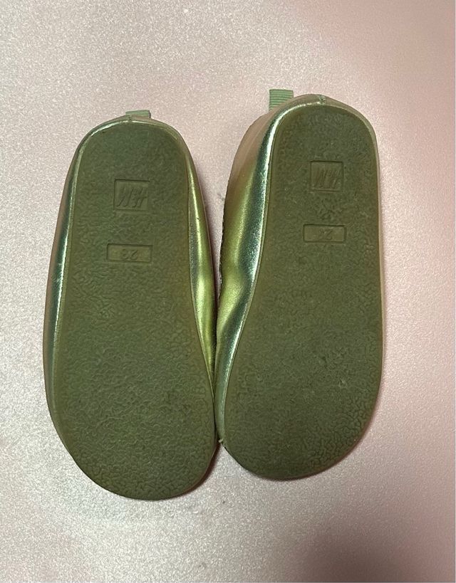 Merceditas H&M Talla 23 Doradas