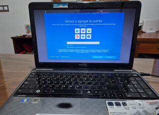 Portátil Toshiba Satellite L755-1J9 | Intel i5, 4G