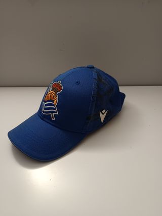 Gorra Oficial Real Sociedad Macron Azul y Negro