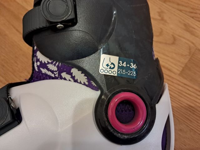 Patines Oxelo talla 34-36. Bolsa y protecciones