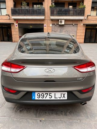 Hyundai i30 fastback 2020