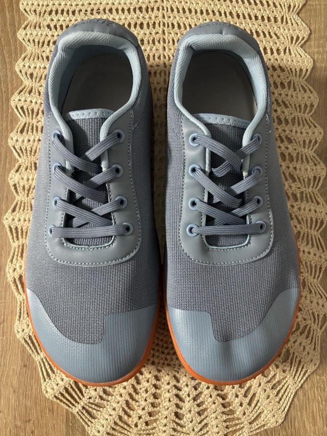 Zapatillas chico azul claro y naranja