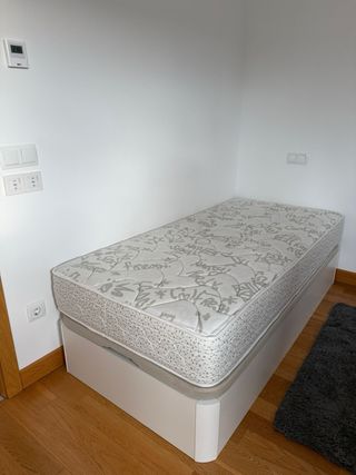 Cama con canapé