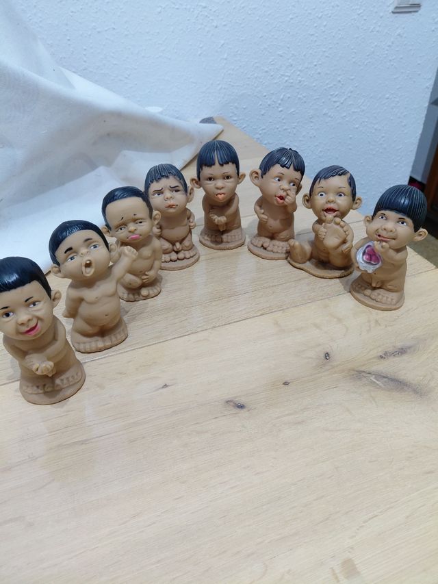 Figure in gomma per bambini con gesti vintage