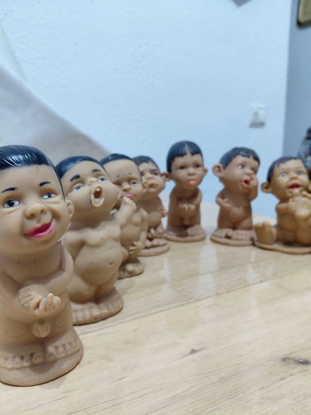 Figure in gomma per bambini con gesti vintage