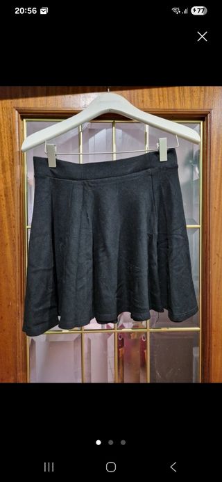 Faldas  Talla M - 1€ Unidad