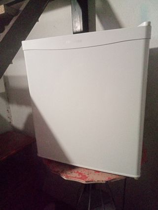 Frigorífico pequeño blanco