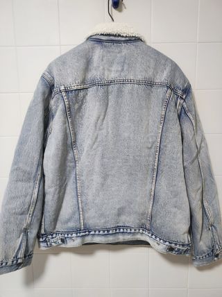 Chaqueta Levis vaquera con forro sherpa