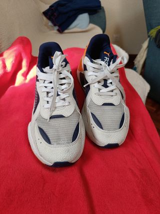 Deportivas Puma chico Talla 44