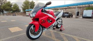 Yamaha YZF 1000R Thunderace genesis - exup