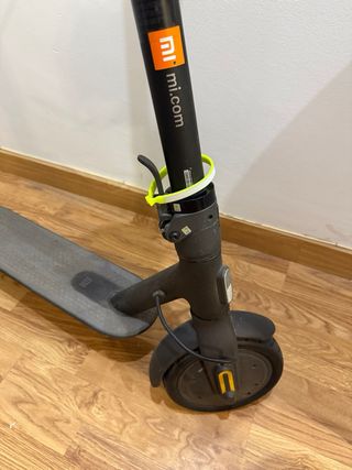 Patinete Eléctrico Xiaomi Mi Essential