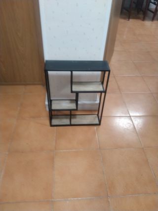Estantería moderna metal y madera