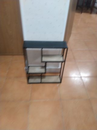 Estantería moderna metal y madera