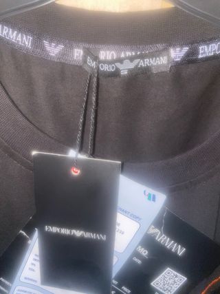 Camiseta Emporio Armani Negra
