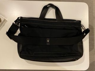 Mandarina Duck Bolso Bandolera para Portátil Negro