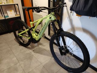 Specialized Turbo Levo NUEVA


