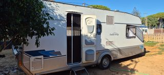 Caravana Tec 565 aire techo y mover