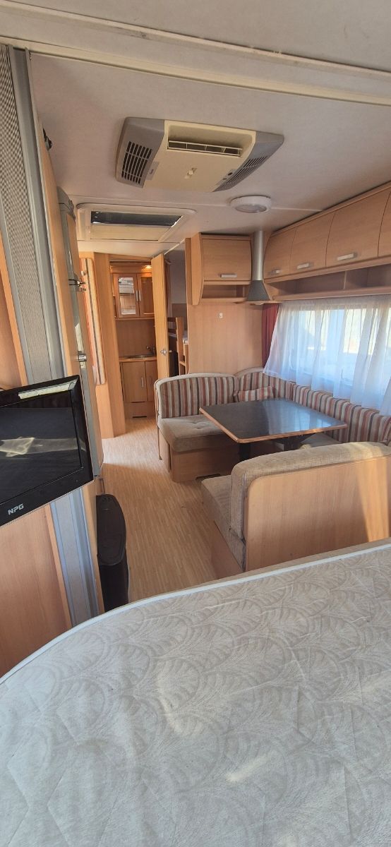 Caravana Tec 565 aire techo y mover