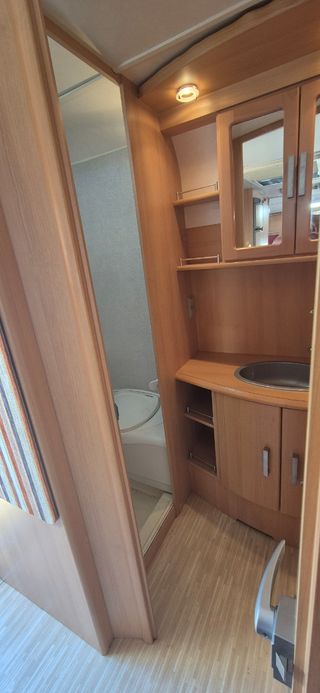 Caravana Tec 565 aire techo y mover